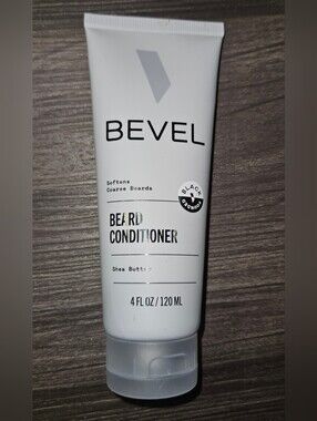 Eve White Beard Conditioner Tube
